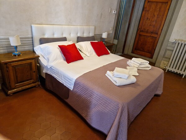 Room - B&B I Rinascimenti (Florence)