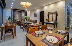 Free daily local cuisine breakfast