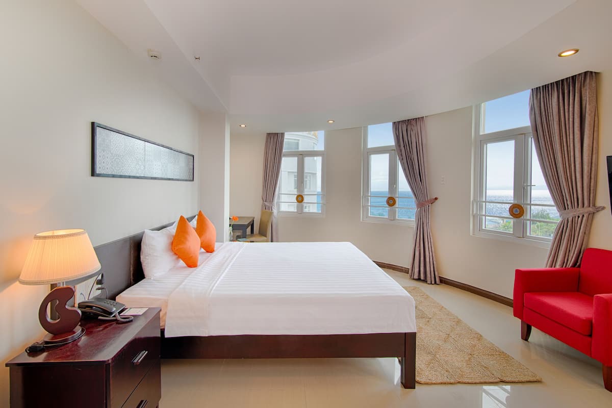 Beach/ocean view