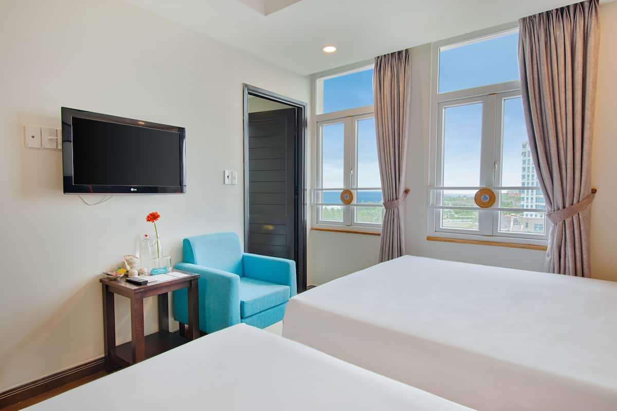 Desk, iron/ironing board, free WiFi, bed sheets