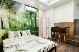 Comfort studio, 1 kingsize bed, niet-roken | Geluiddichte muren, een strijkplank/strijkijzer, gratis wifi