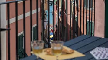 Apartment, 2 Bedrooms | Terrace/patio