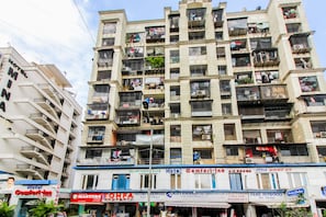 Mặt tiền nơi lưu trú