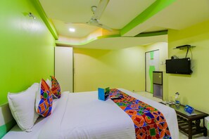 Phòng Premium, 1 giường cỡ king, không hút thuốc | Bộ đồ giường cao cấp, bàn, giường gấp/giường phụ (phụ phí)