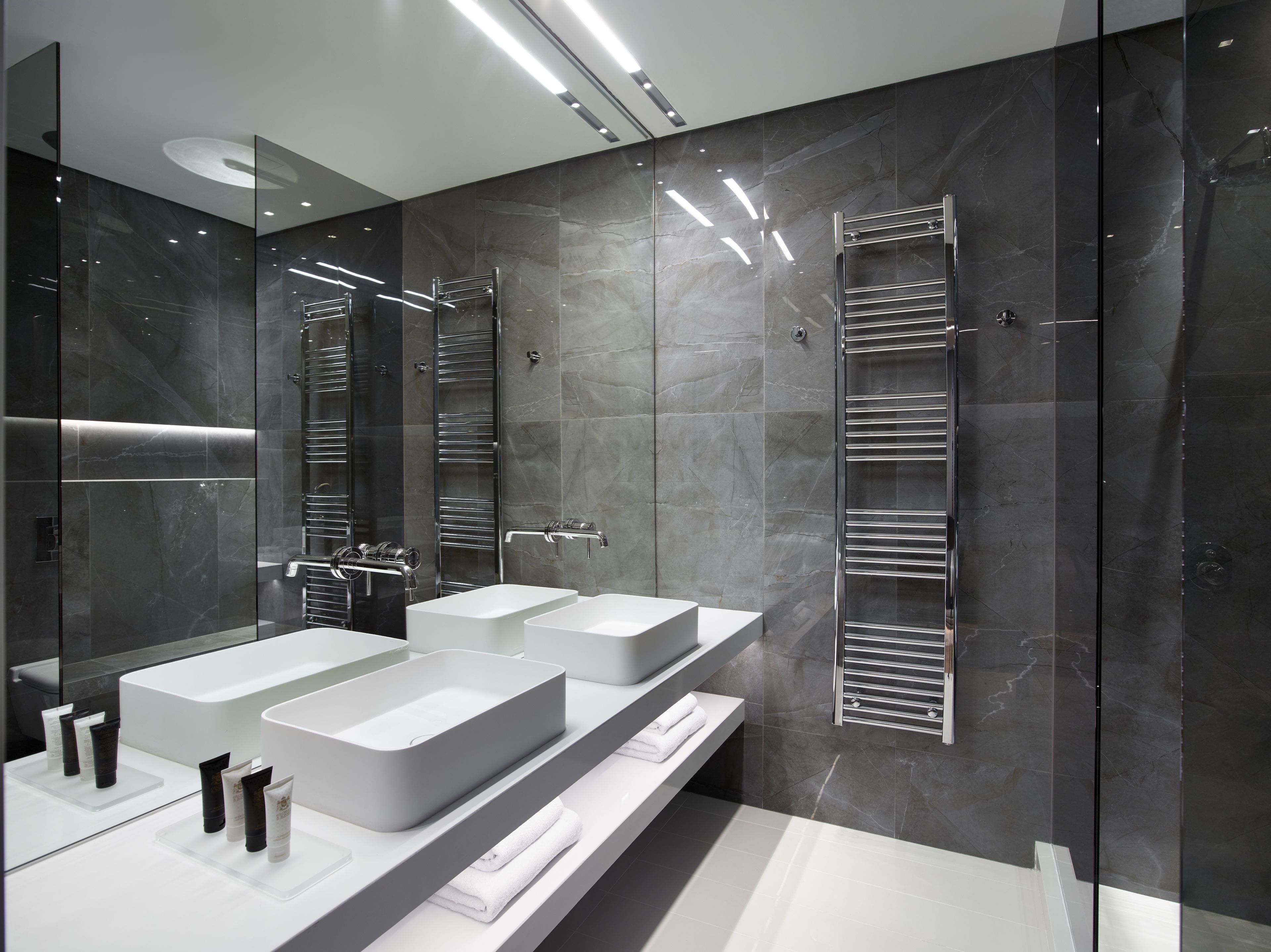 1 bedroom, egyptian cotton sheets, premium bedding, minibar