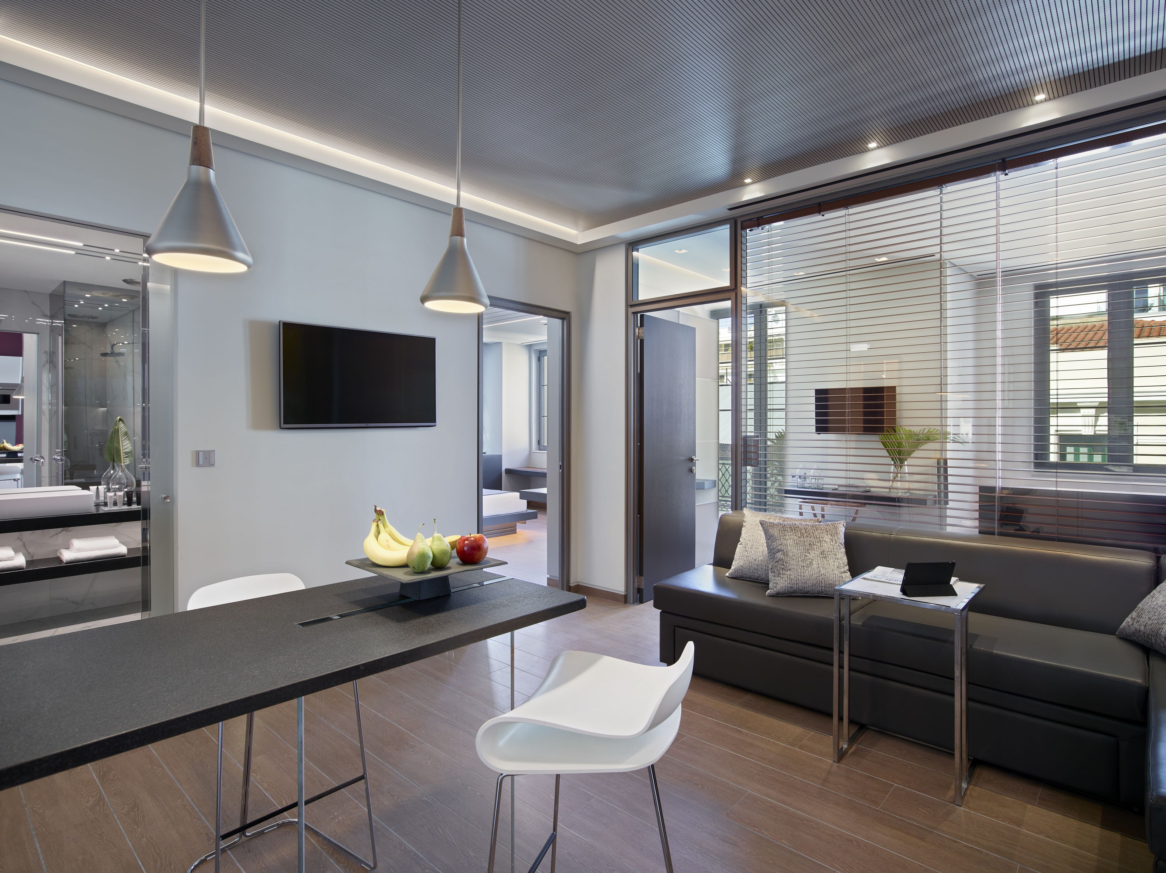 1 bedroom, egyptian cotton sheets, premium bedding, minibar