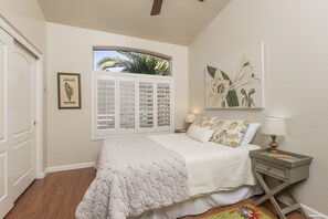 3 bedrooms, desk, iron/ironing board, free WiFi