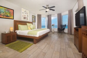 4 Schlafzimmer, Zimmersafe, Schreibtisch, Bügeleisen/Bügelbrett