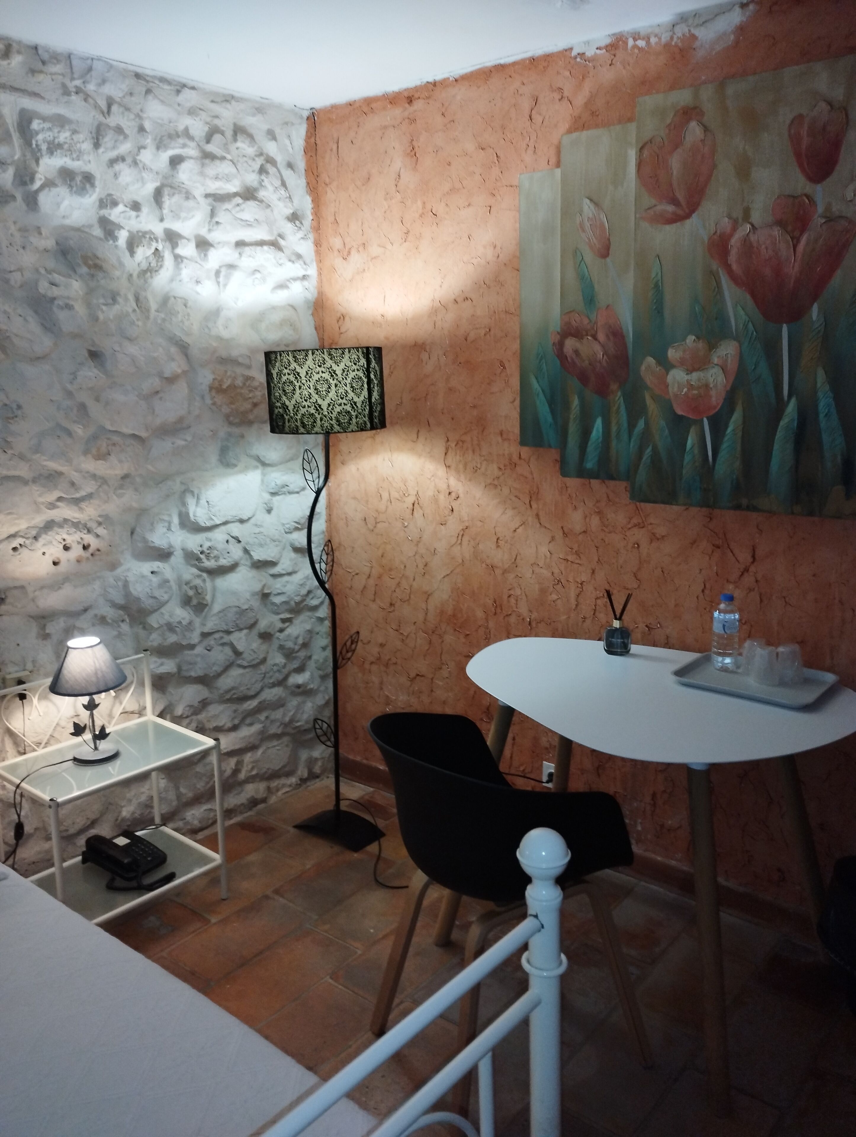 standard triple room | desk, blackout curtains, iron/ironing board, free wifi