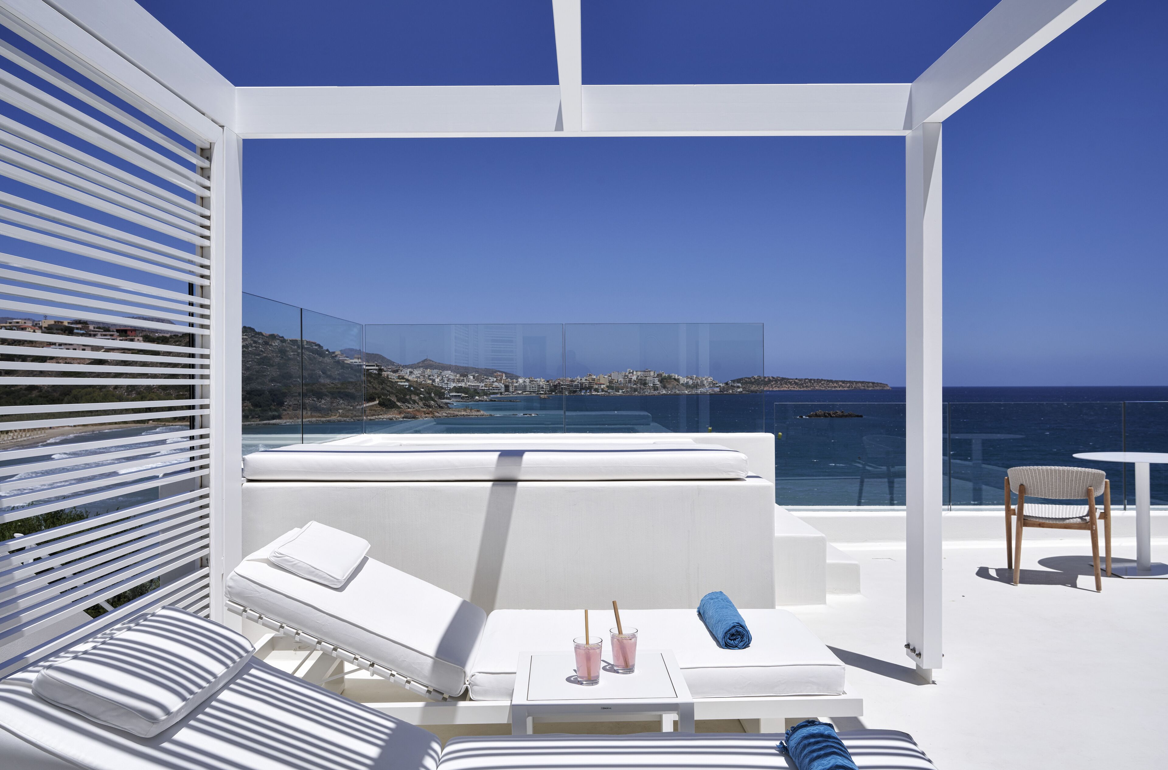 Foto - The Island Concept Luxury Boutique Hotel Heated Pool