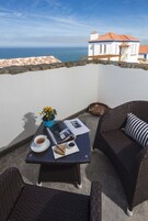 Caja de seguridad en la habitación, wifi gratis y ropa de cama 