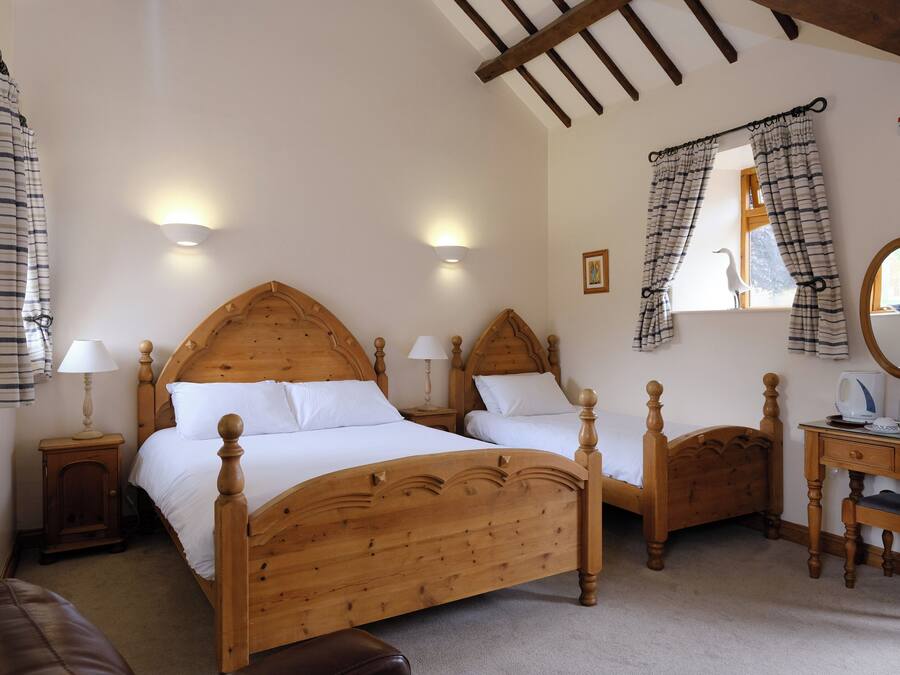 Soundproofing, iron/ironing board, free WiFi, bed sheets
