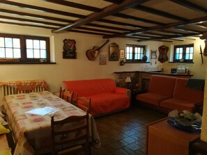 Télévision à écran plat