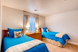 4 bedrooms, desk, iron/ironing board, travel cot