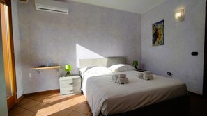 Deluxe Double or Twin Room, 1 Bedroom - La Grotta Delle Fate (Ossi)