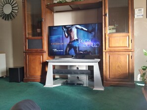 Interior - Minutes from Airport-Casinos-Shopping-Desert Attractions (Rancho Mirage)