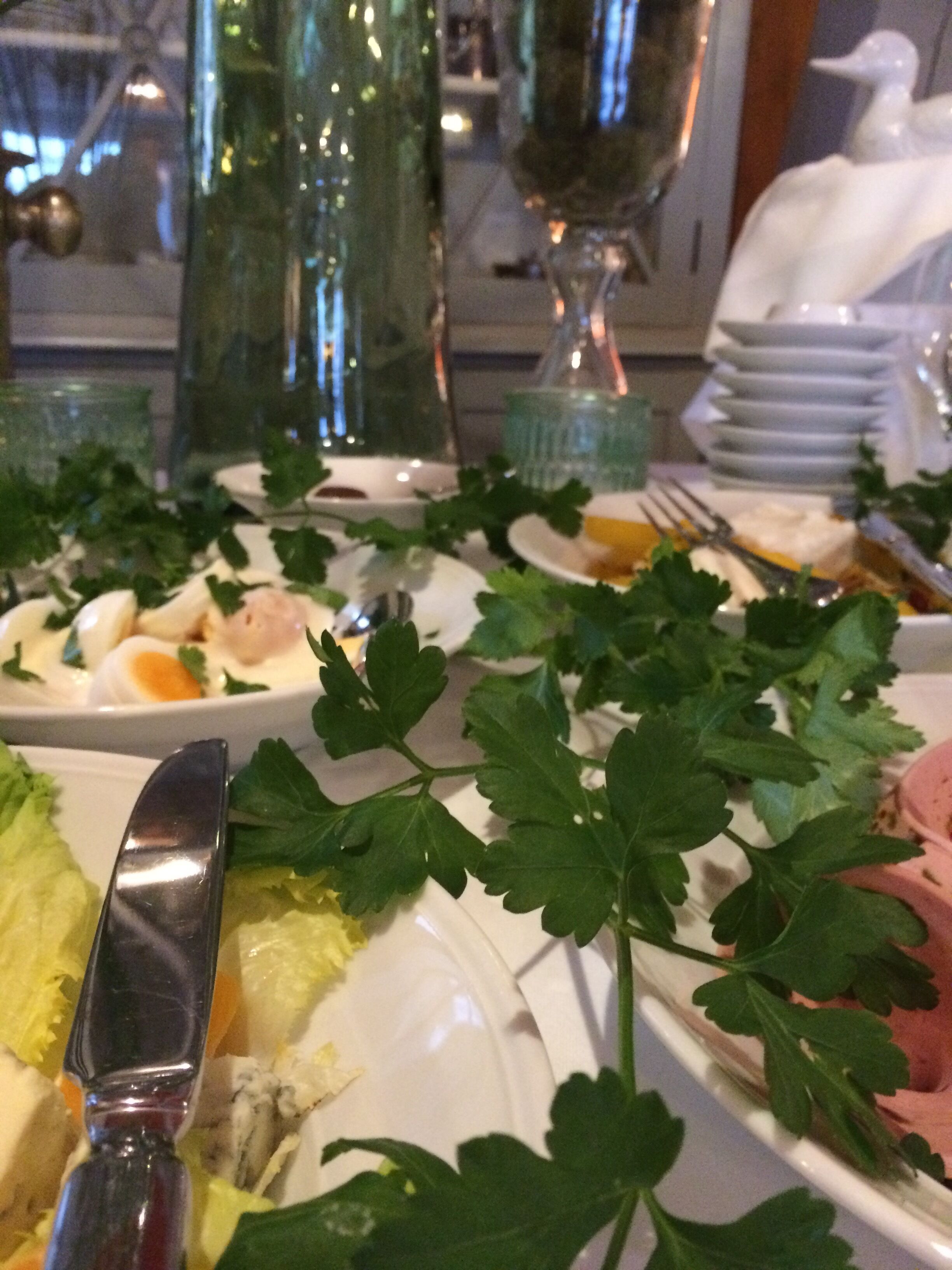 daily buffet breakfast (eur 16.00 per person)