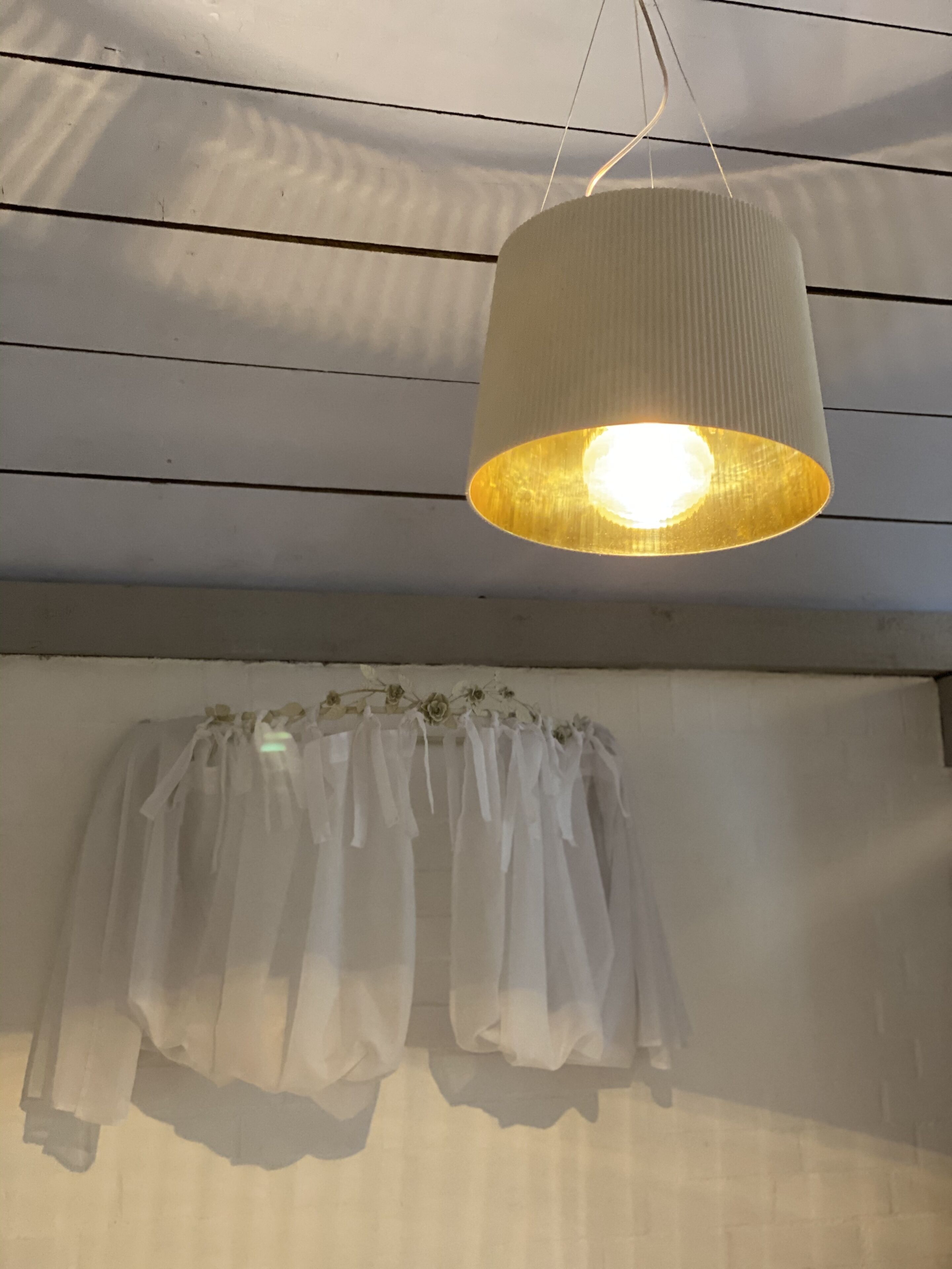 shower, free toiletries, dressing gowns, towels