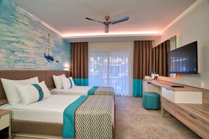 Standard Room, Sea View | Free minibar, in-room safe, desk, blackout drapes