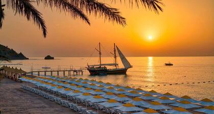 Pirate's Beach Club - All Inclusive