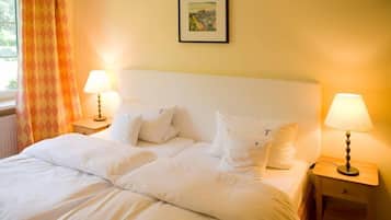 Individuell dekoriert, Babybetten, Bettwäsche