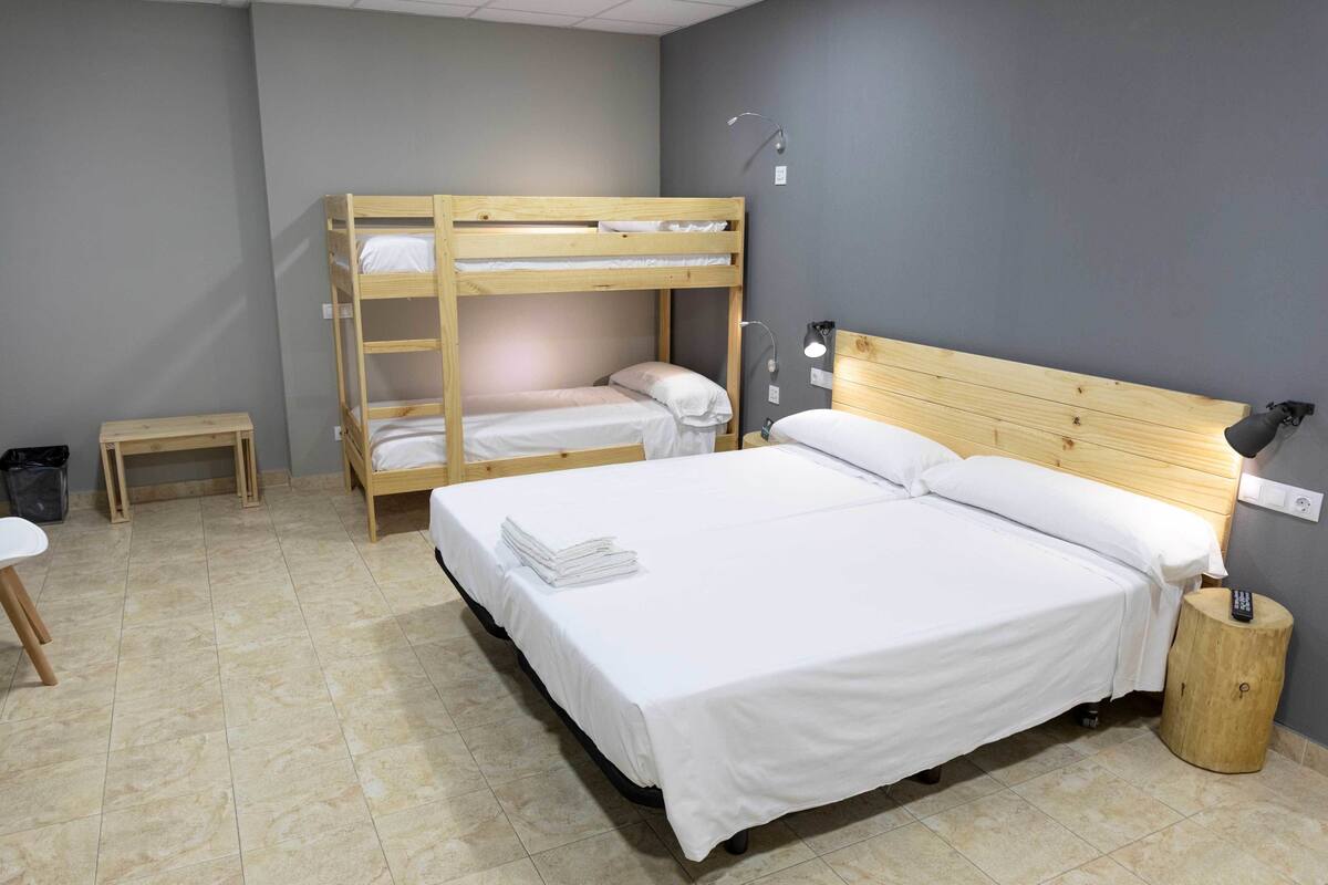 Chambre Quadruple Familiale, chambres communicantes