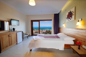 Free minibar items, in-room safe, free WiFi