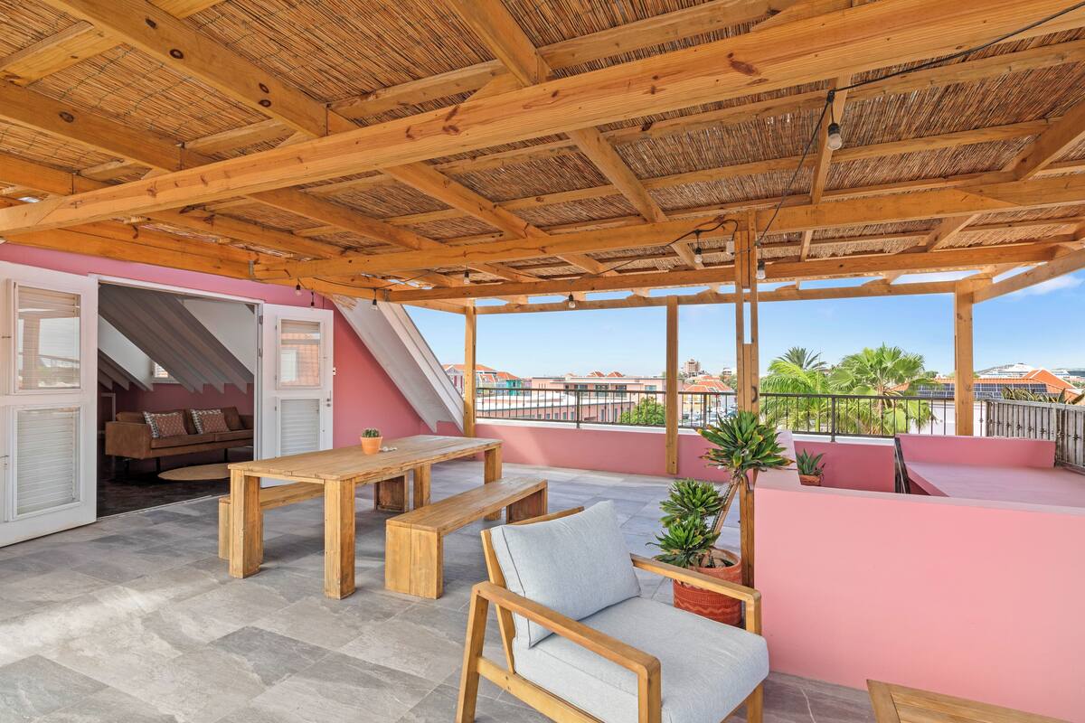 loft | terrace/patio