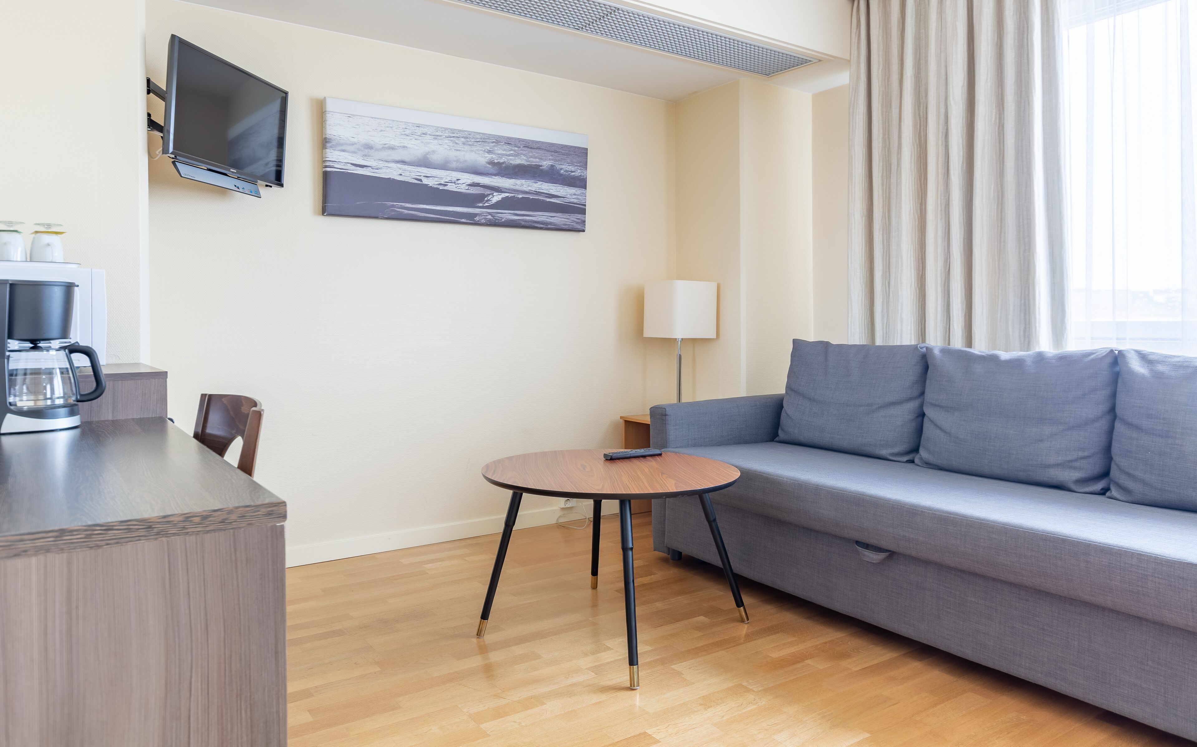 superior triple room, 1 queen bed with sofa bed, non smoking | 1 bedroom, desk, laptop workspace, blackout curtains