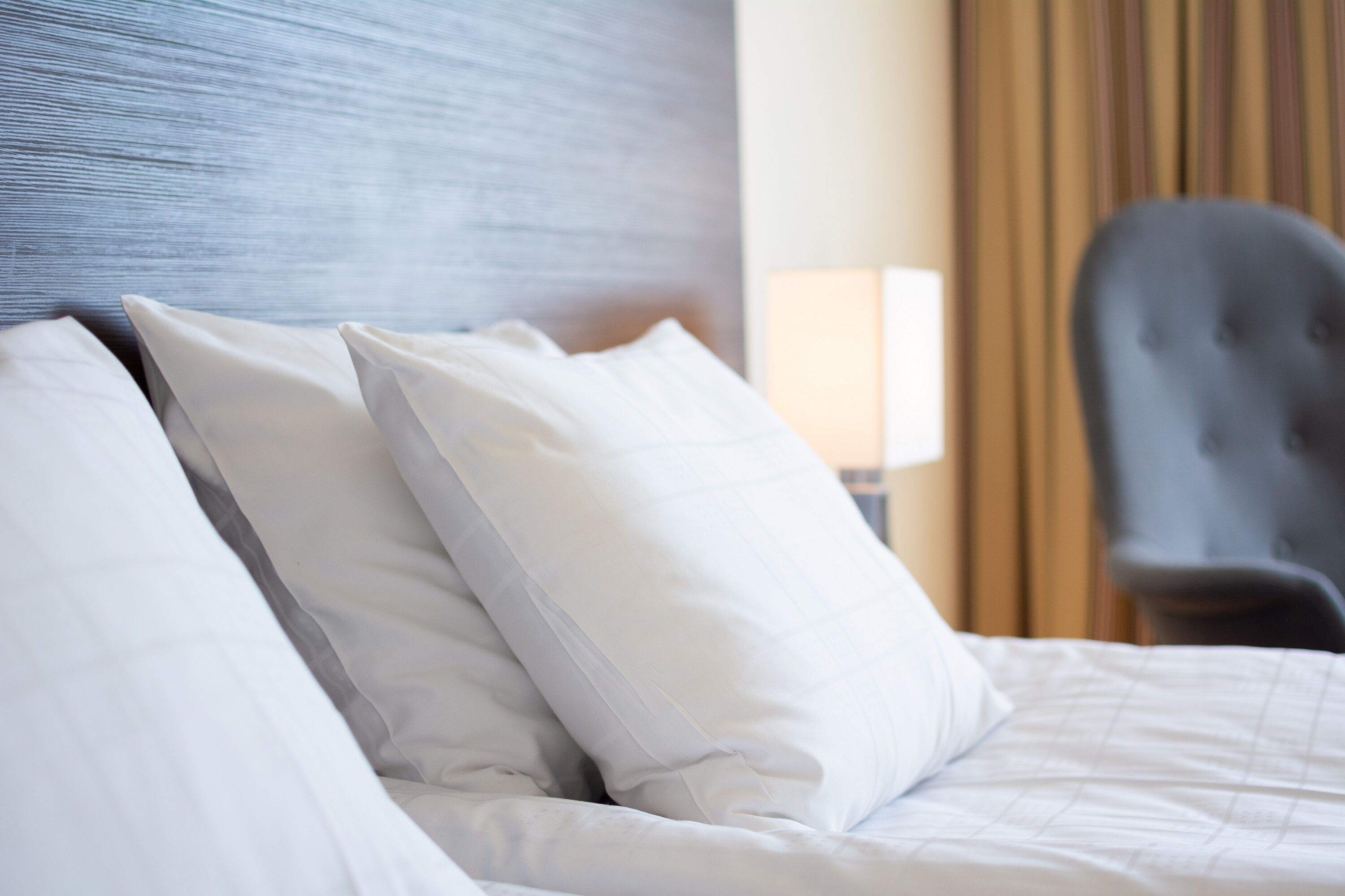 standard double room, 1 king bed, non smoking | 1 bedroom, desk, laptop workspace, blackout curtains