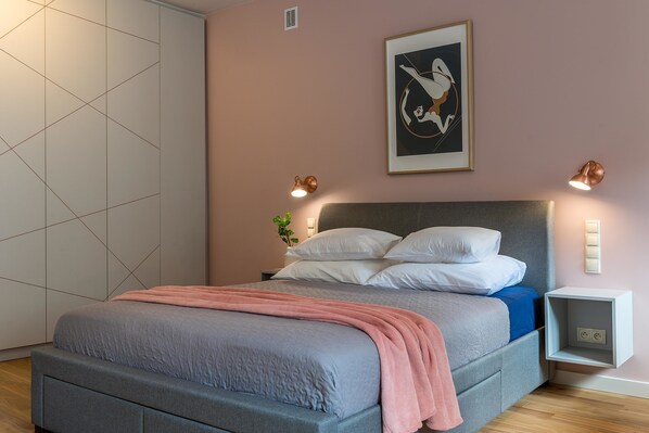 Soundproofing, iron/ironing board, free WiFi, bed sheets