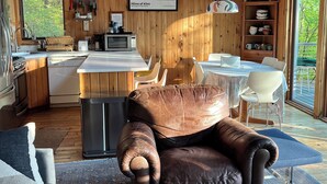 Smart-TV, videospill, musikkbibliotek og stereoanlegg