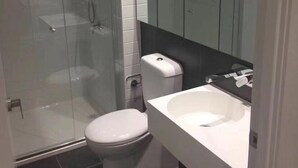 Appartement Classique, 2 lits doubles, non-fumeur | Salle de bain