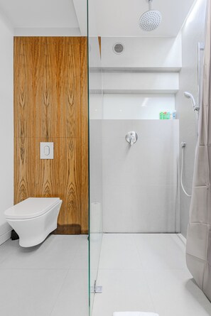 Bathroom - P&O Apartments Grzybowska 3 (Warsaw)