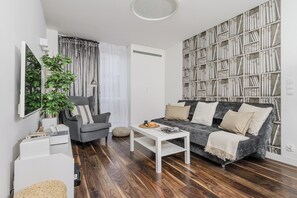 Economy Apartment | Living room