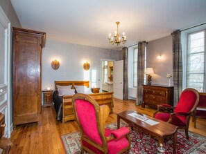 Phòng đôi Superior, phòng tắm riêng (au 1 étage)