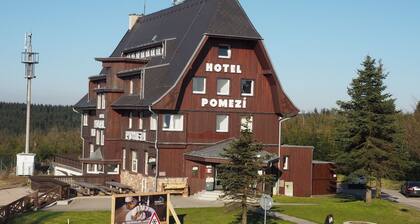 Hotel Pomezí
