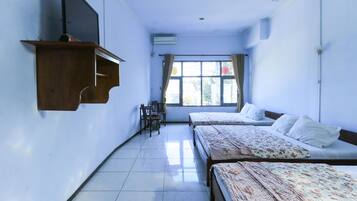 Desk, free WiFi, bed sheets