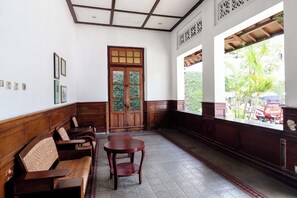 Interior - Hotel Limaran 1 (Yogyakarta)
