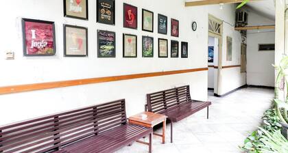 Hotel Limaran 1