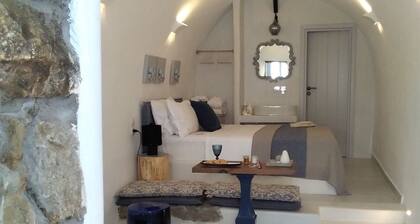 Esperia Luxury Suites