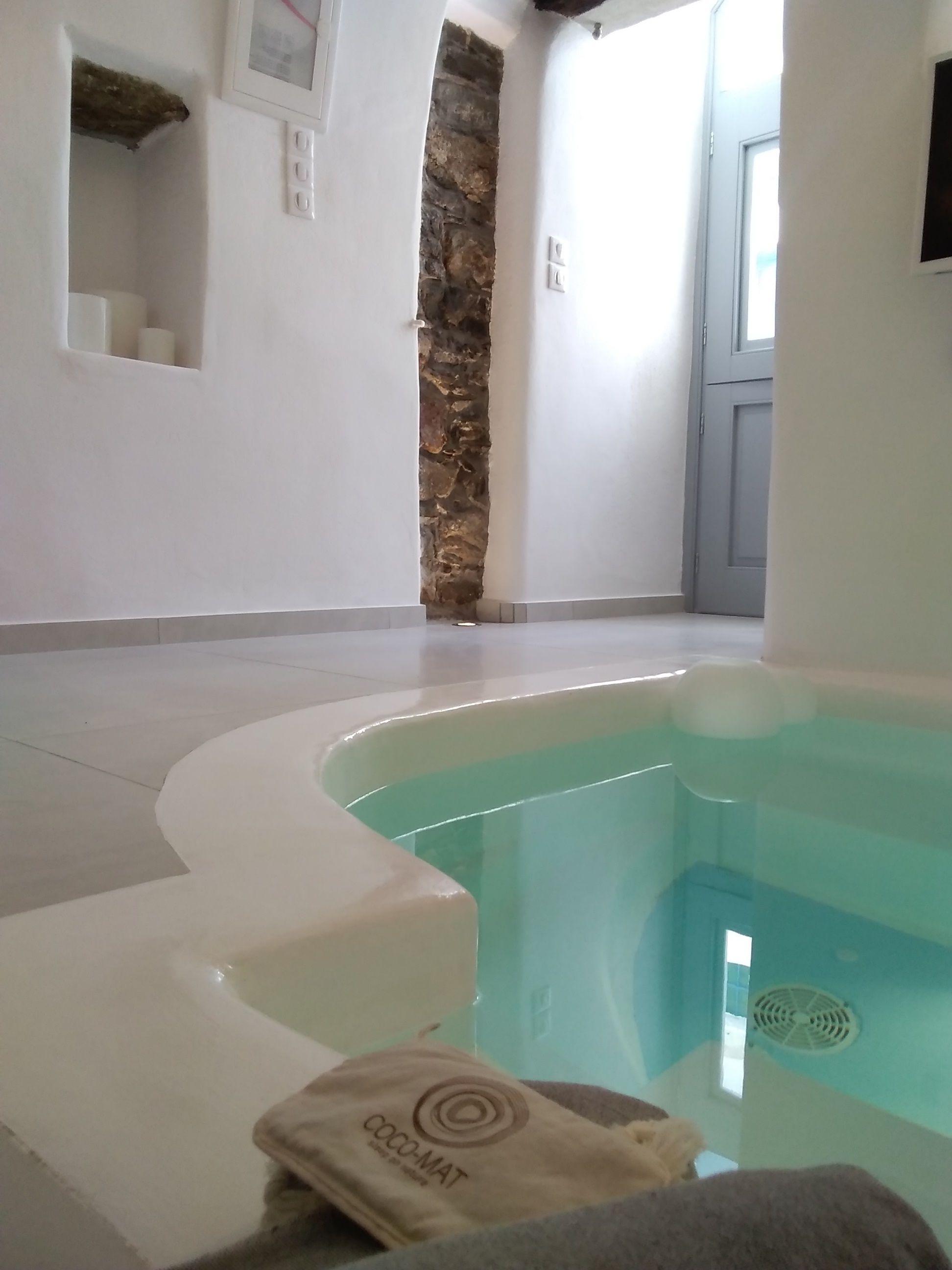 Stelia Suite | Banheira de hidromassagem
