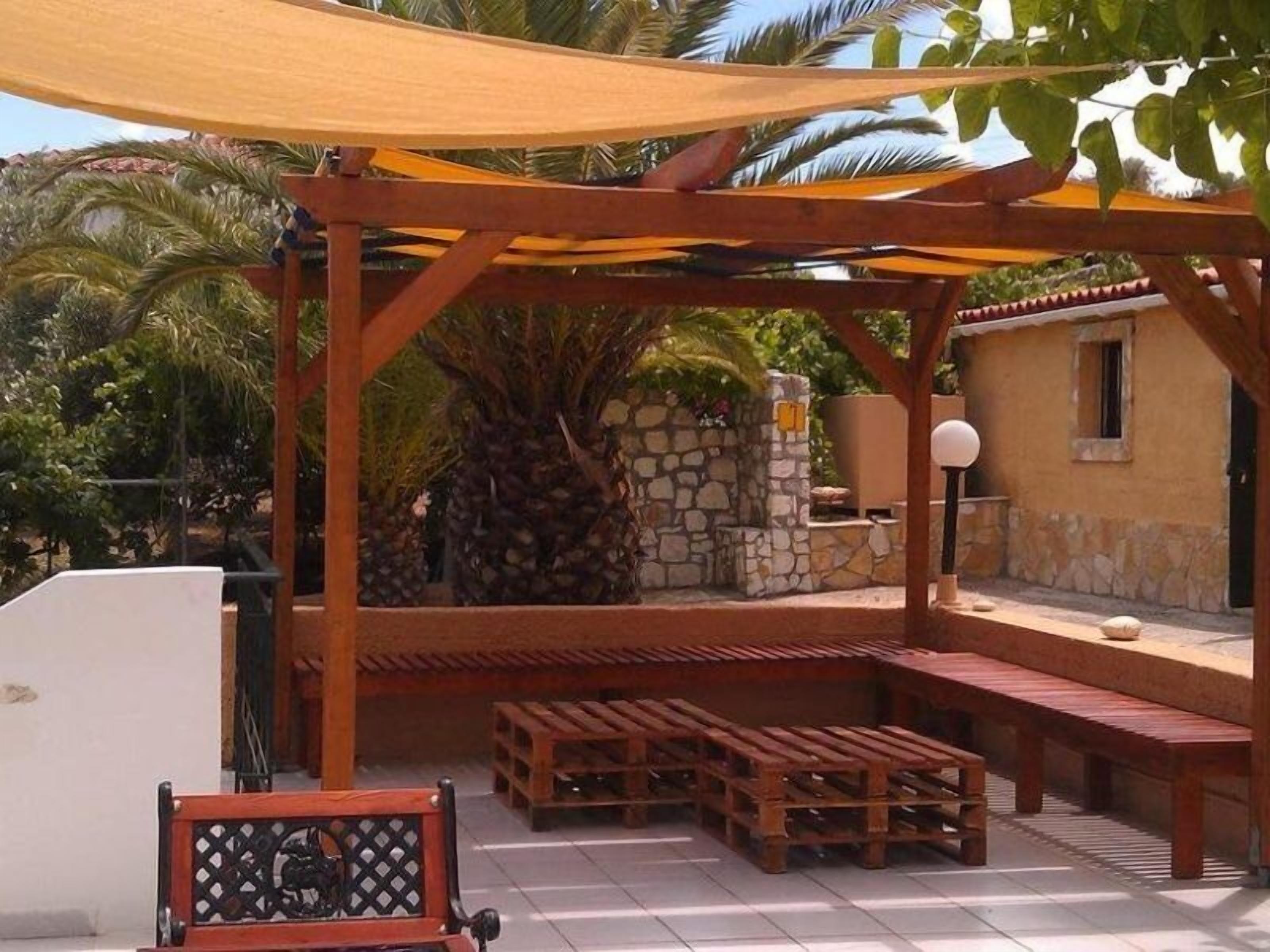 Photo - Studios Rania - Rania Studios & Apartments