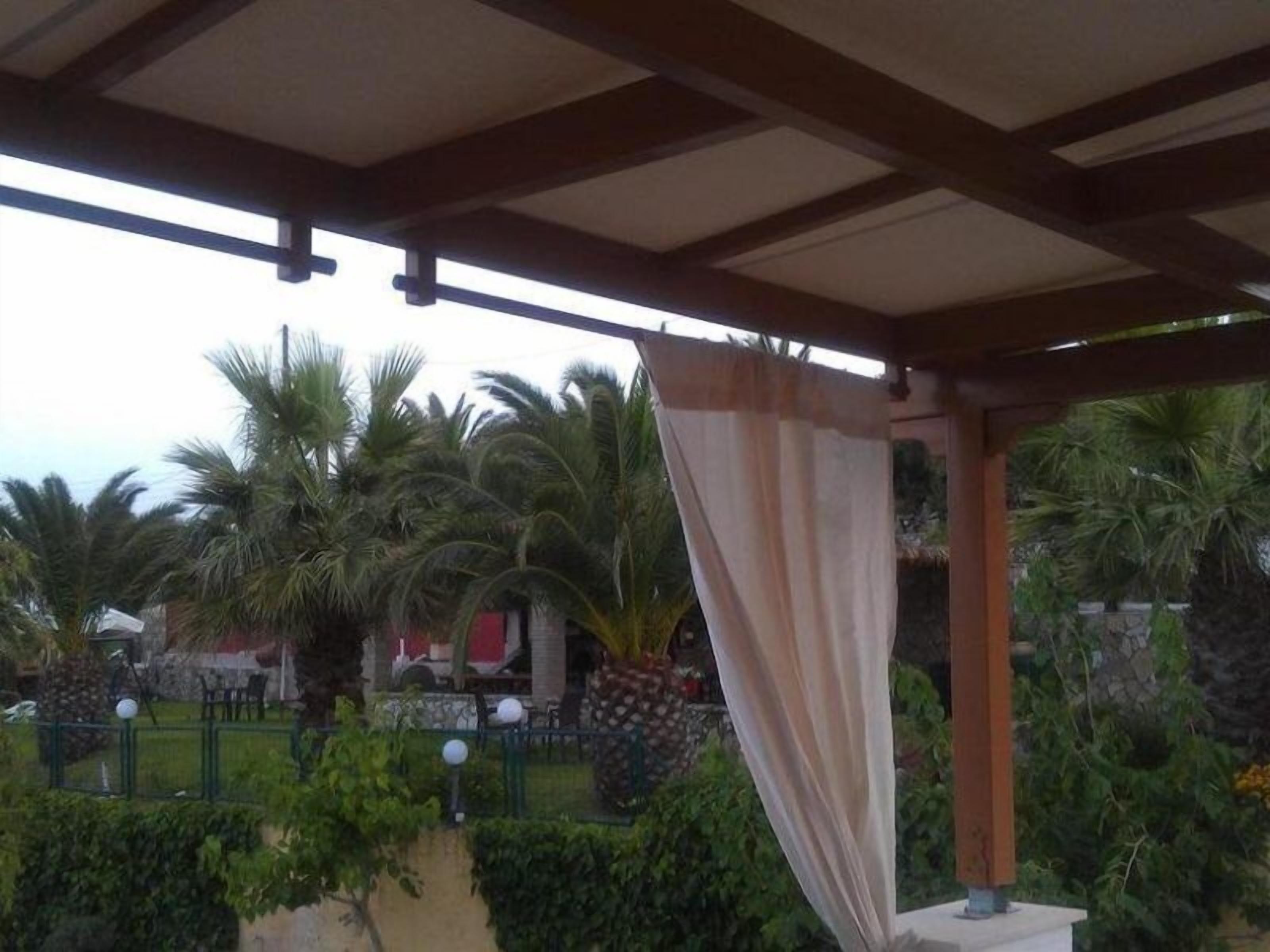 Photo - Studios Rania - Rania Studios & Apartments