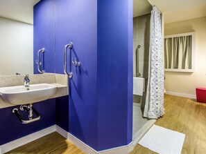 Room, 1 Double Bed, Accessible | Minibar, individually decorated, soundproofing, free WiFi