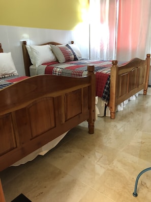 Hypo-allergenic bedding, down comforters, Select Comfort beds
