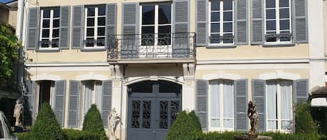 Voorkant van accommodatie