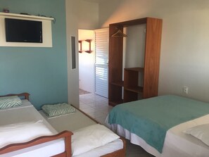 12 dormitorios, minibar, wifi gratis y ropa de cama