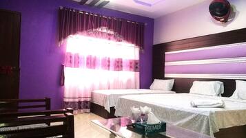 Family Room, Multiple Beds, Non Smoking | In-room safe, soundproofing, free WiFi