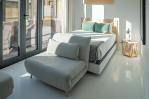 Deluxe-Zimmer (Ribeira) | 1 Schlafzimmer, individuell dekoriert, individuell eingerichtet